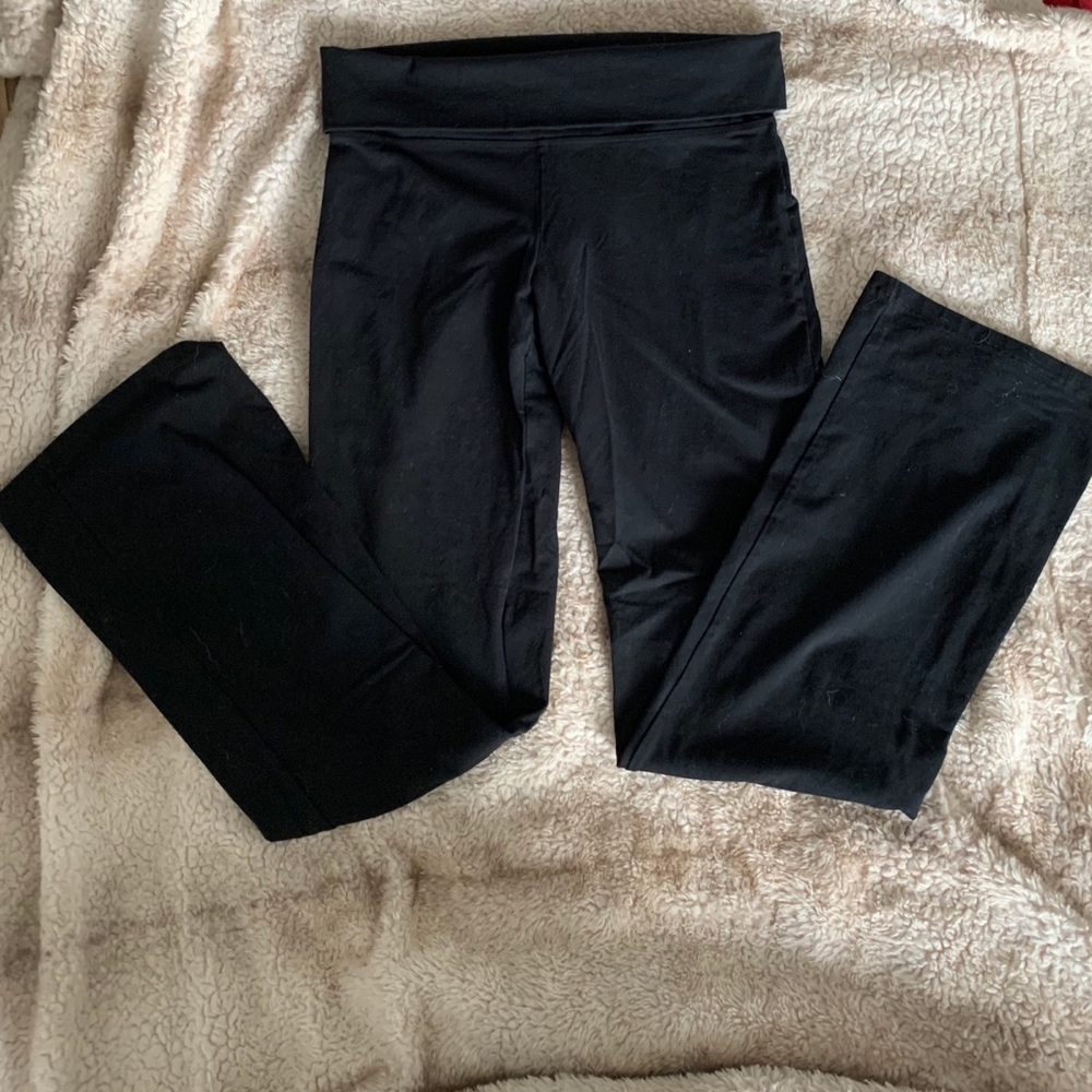 VS|Pink yoga leggings